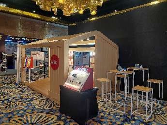 In-lite booth