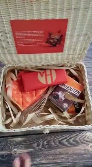 Hamper reveal