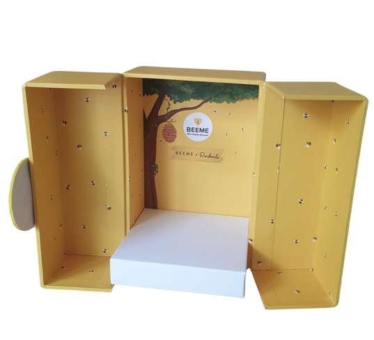 BEEME merchandise box